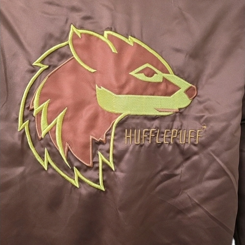 Authentic BoxLunch Exclusive Harry Potter Hufflepuff Satin Varsity Bomber Jacket - Picture 5 of 9